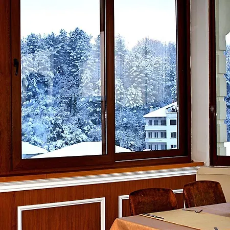 호텔 Thermal 얄로바